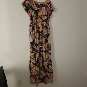 Floral maternity dress
